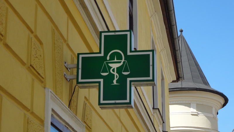 pharmacie--min_logo-pharmacy-3215049